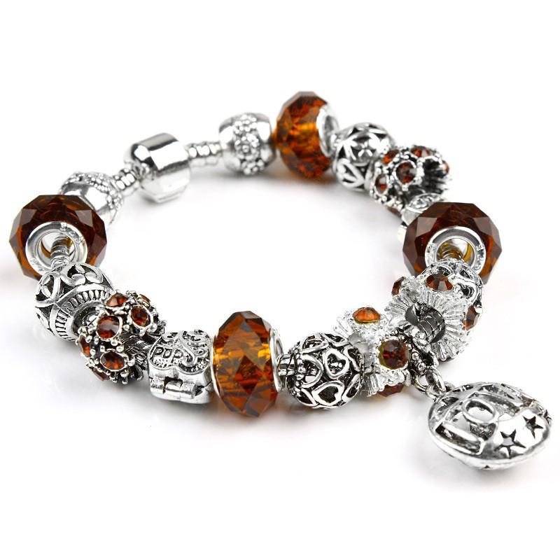 Vòng tay charm chữ Love