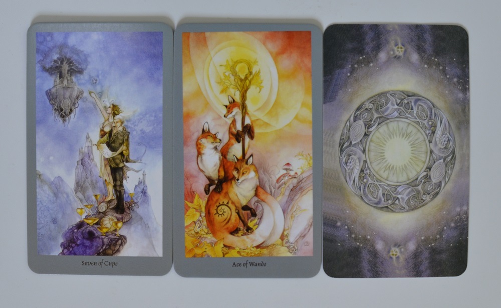 Combo Bài Bói Tarot Shadowscapes Cao Cấp Loại Đẹp và Túi Nhung Đựng Tarot và Khăn Trải Bàn Tarot