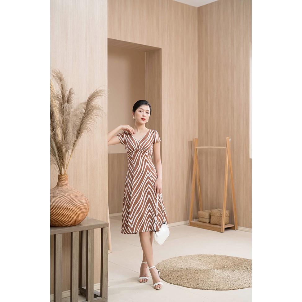 Váy voan lụa cổ V đuôi cá - Ellie Dress - V01 - wfstudios