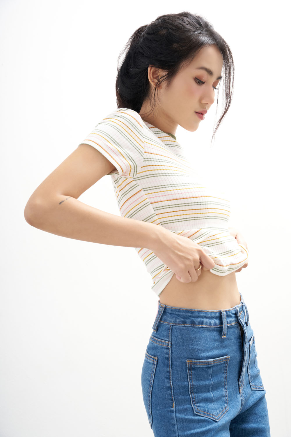 DOTTIE - Áo thun tay ngắn phối màu - Nhiều màu - T0758