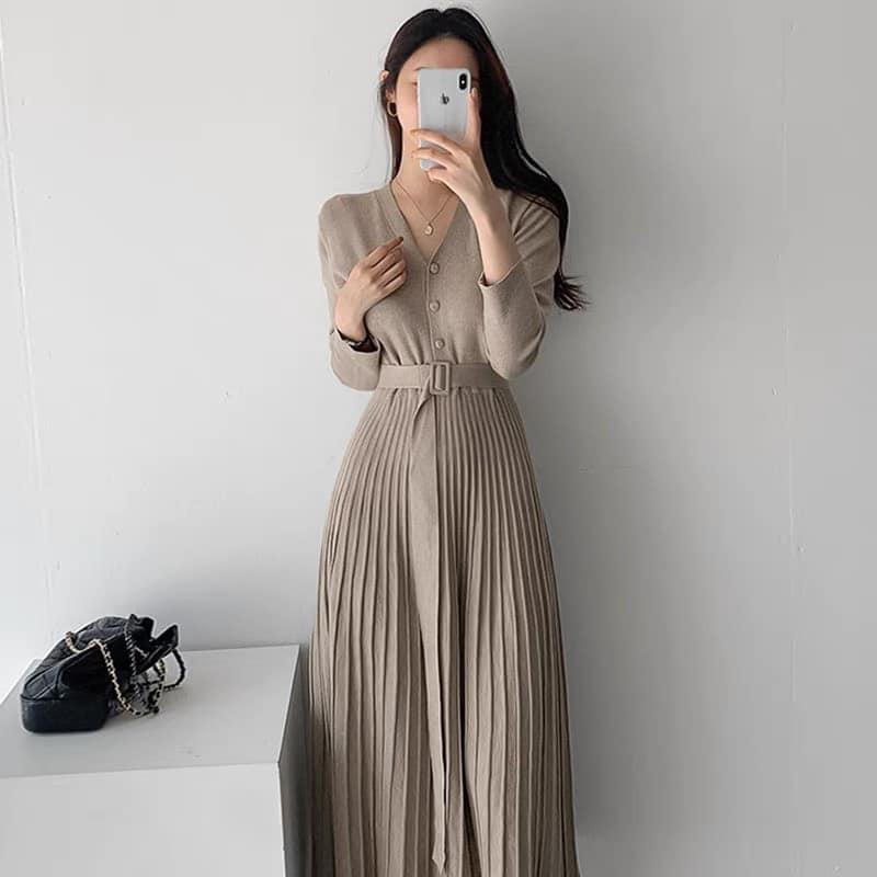 Váy Len Xếp Ly Kèm Đai Hai Màu