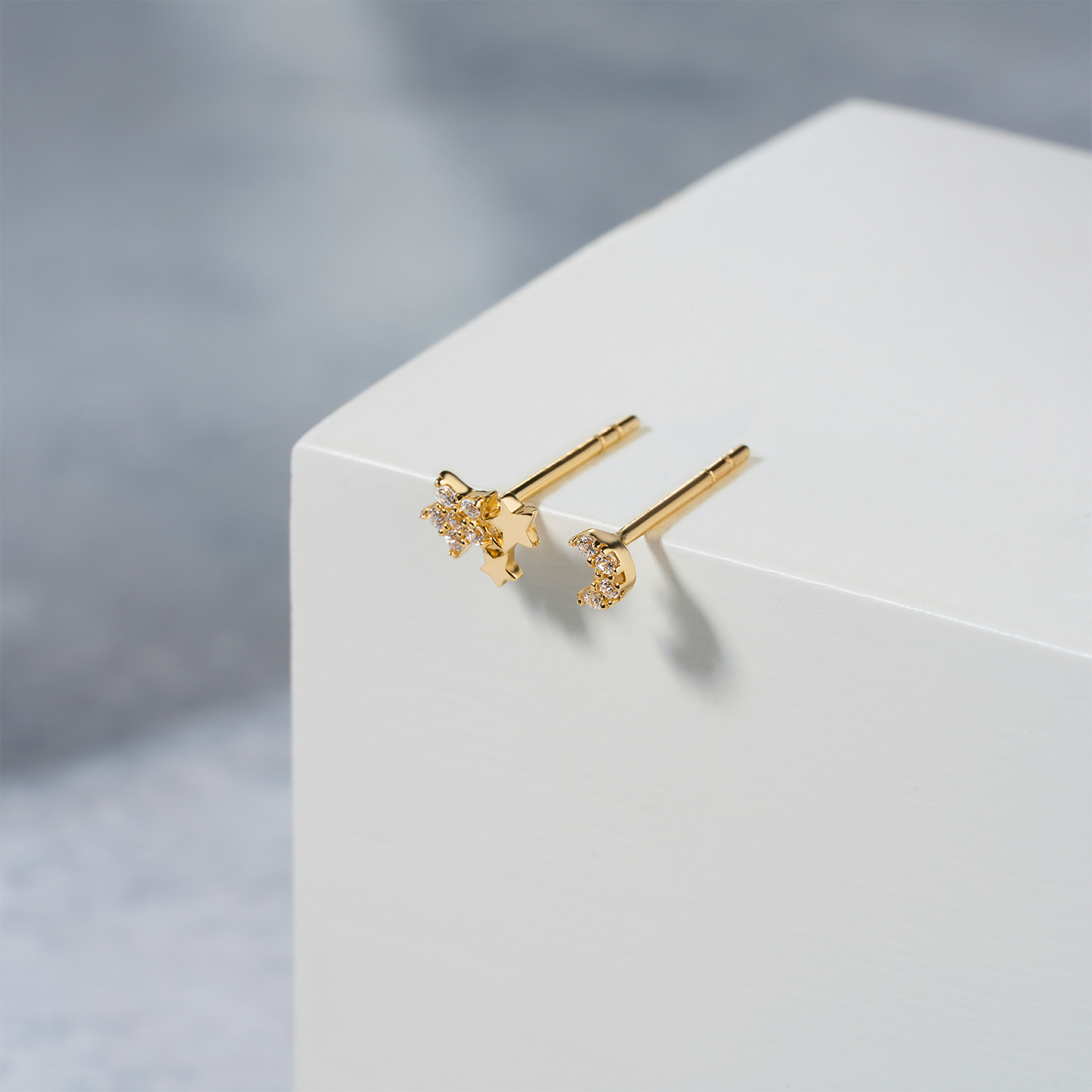 Bông Tai Nữ Vàng 10K BTAM66 Huy Thanh Jewelry
