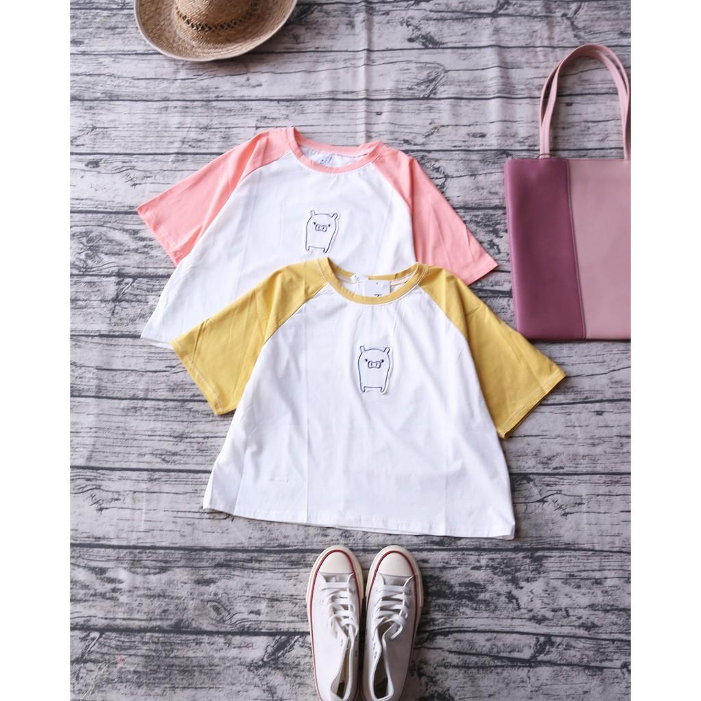 ÁO TRẮNG TAY RAGLAN HỌA TIẾT HÌNH CHÚ LỢN