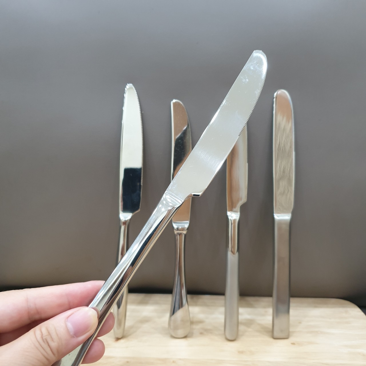 Dao Ăn Bít Tết Bằng Thép Không Gỉ Cao Cấp