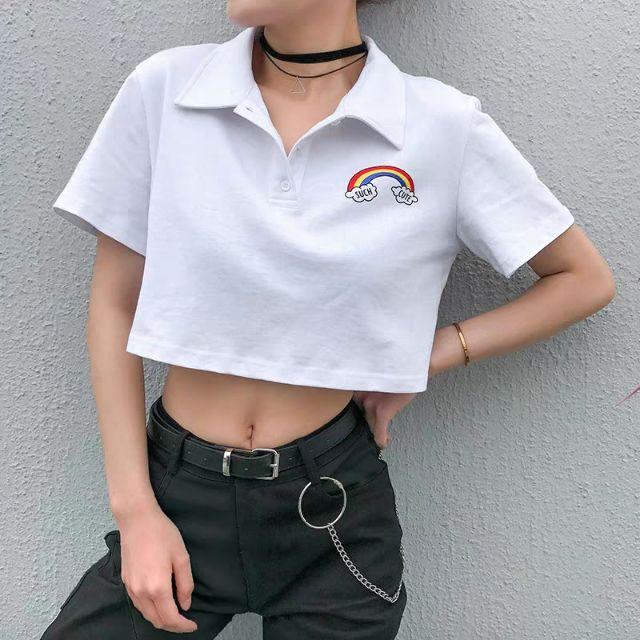 Áo croptop có cổ chữ V thêu hình cầu vồng cá tính