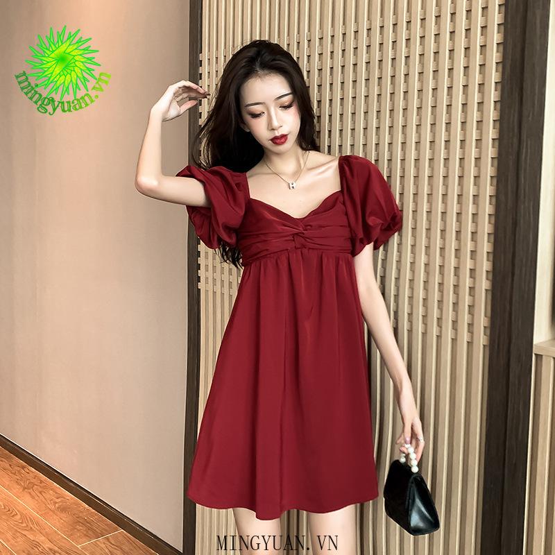 Đầm Nhung Tay Phồng Cổ Chữ V Hở Lưng Phong Cách Retro