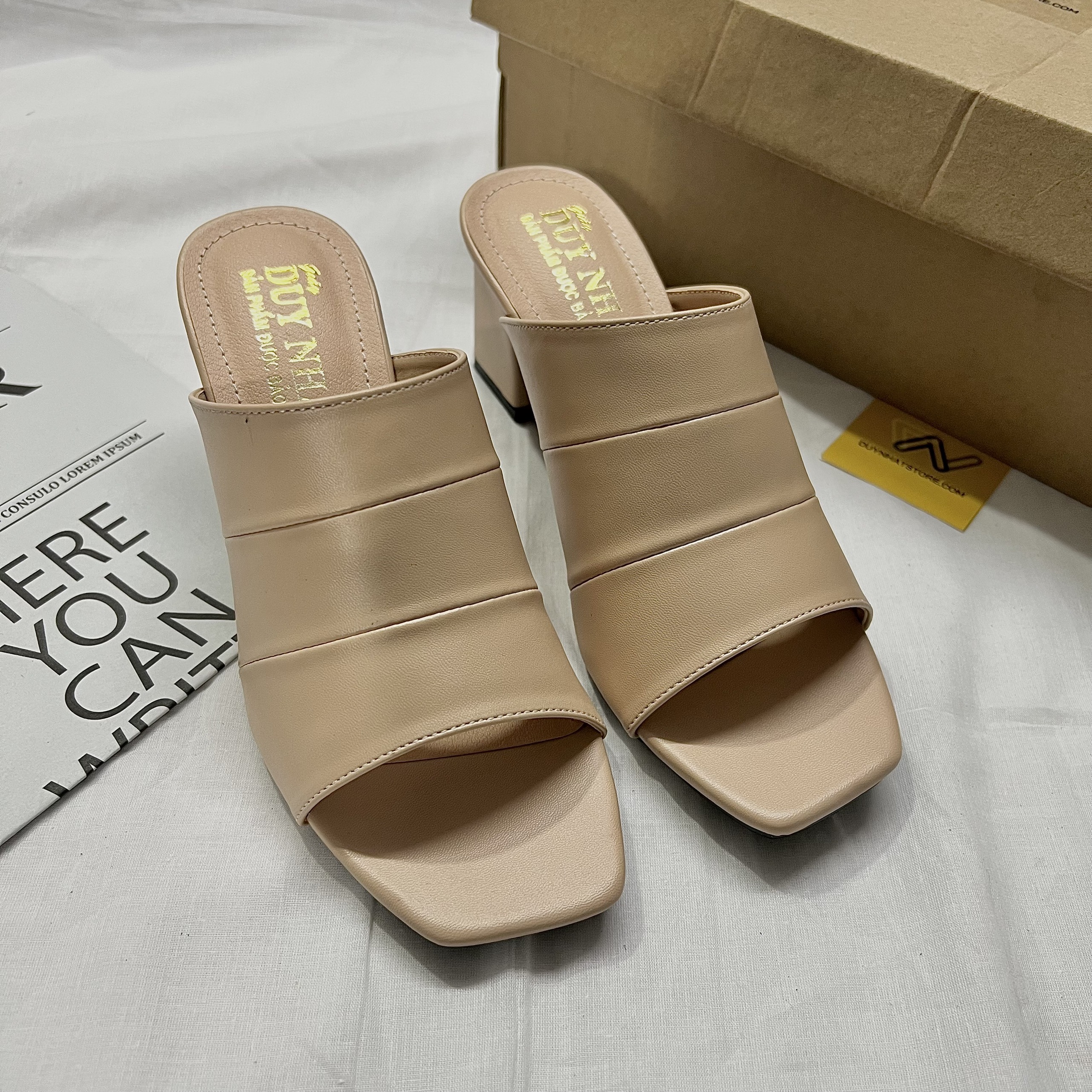 Dép Cao Gót Quai Ngang Giày Duy Nhật Store Phối Da Mờ Chữ H Trơn Bảng To Gót Mũi Vuông Đẹp Cao Cấp 5cm Đen Trung Niên