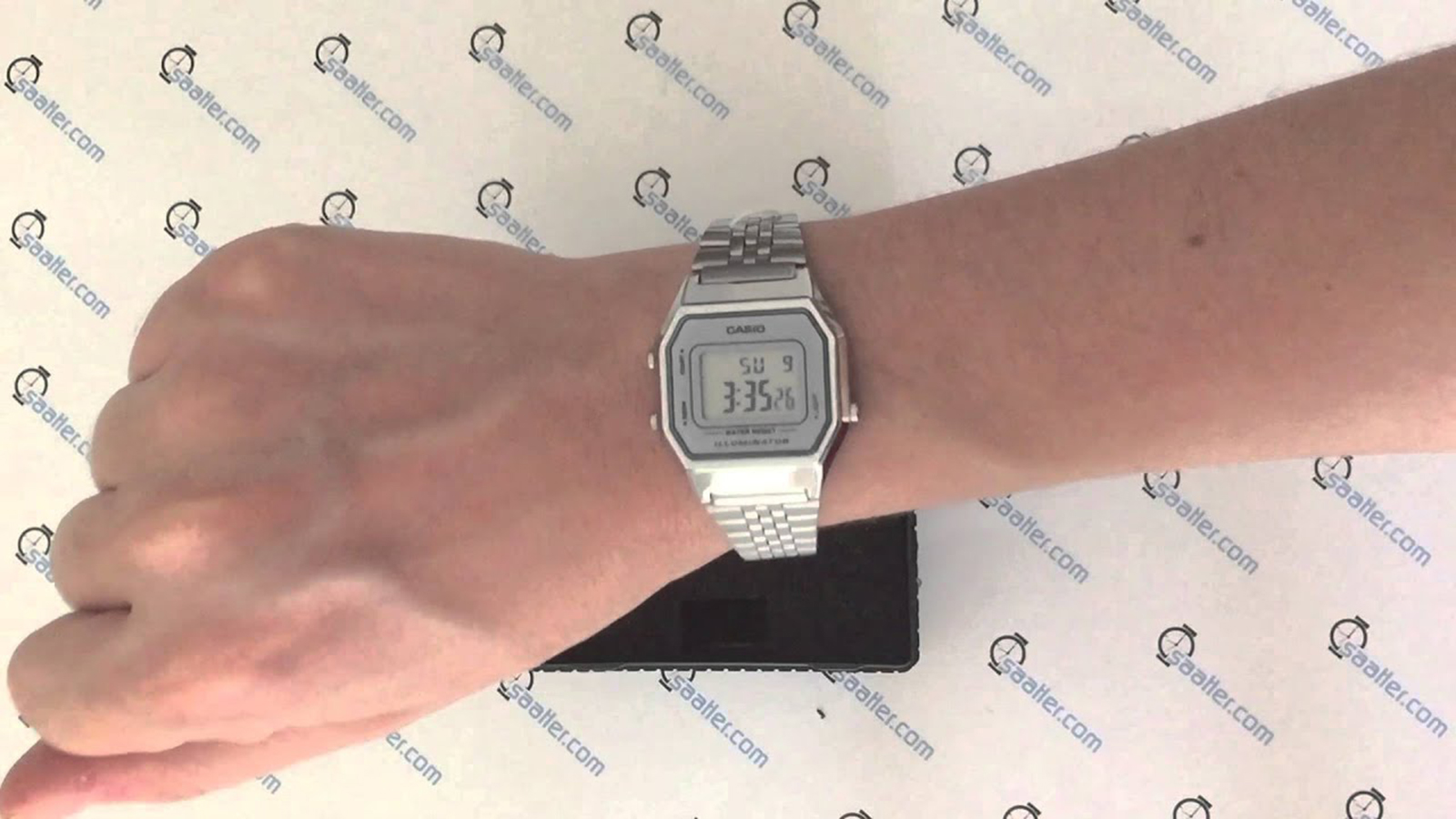 Đồng hồ nữ dây kim loại Casio LA680WA-7DF
