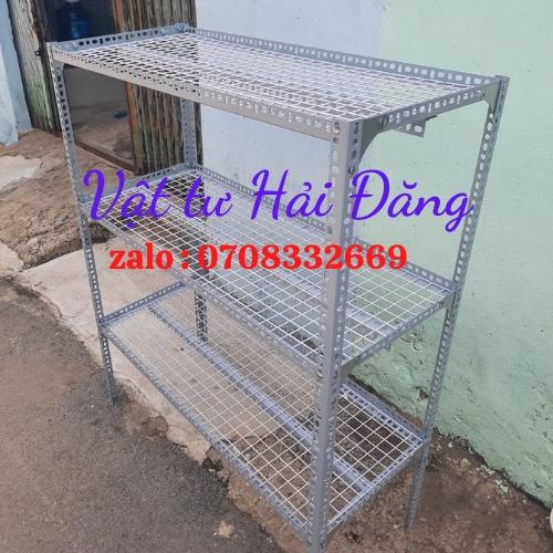 Kệ sắt v lỗ 3 TẦNG Kệ vỉ lưới sắt ô vuông ,DÀI CAO NHIỀU KÍCH THƯỚC LỰA CHỌN