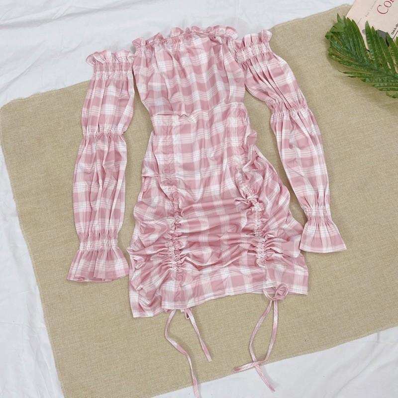 Đầm trễ vai dây rút caro hồng pink mẫu 2021