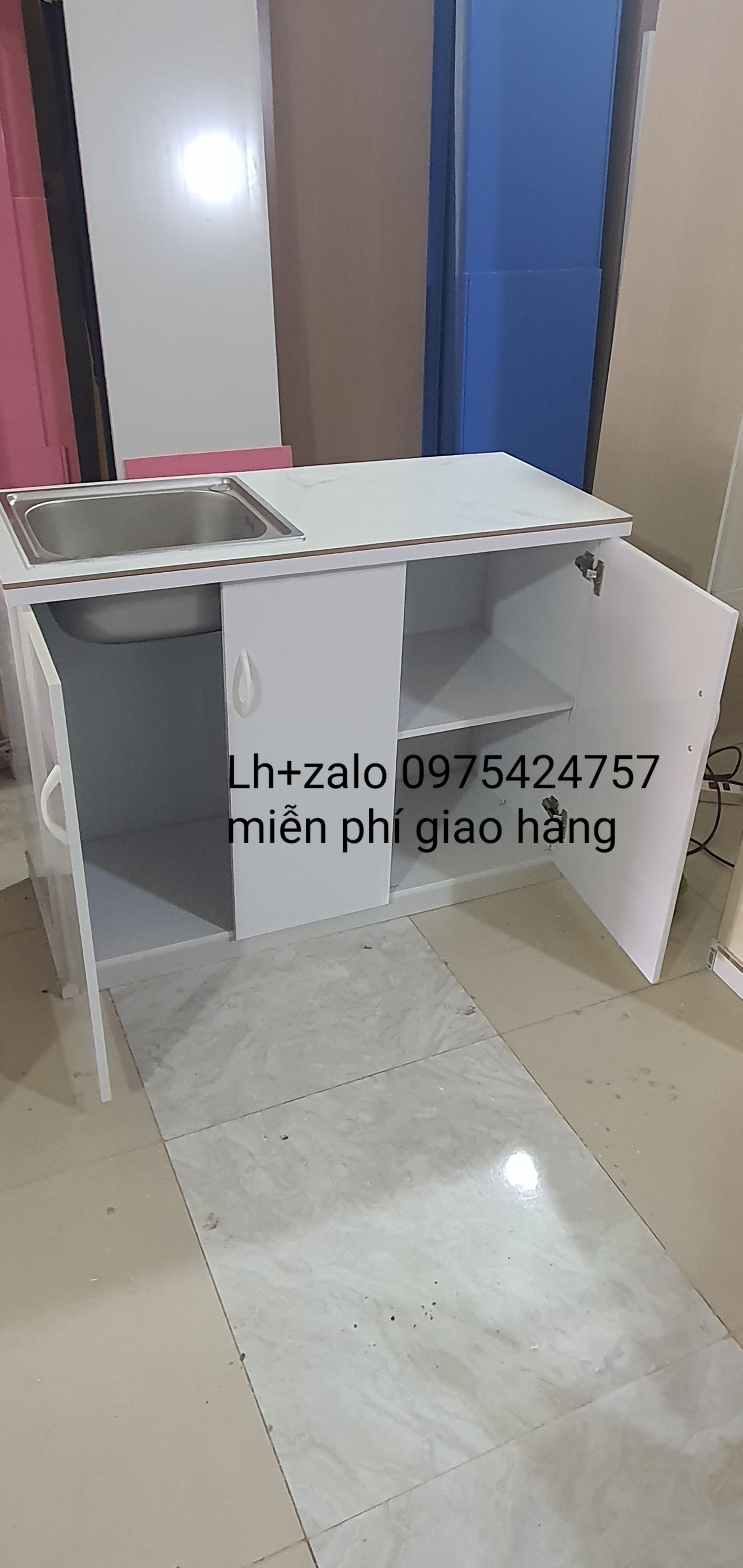 Tủ bếp mini sẵn bồn mặt ốp gạch
