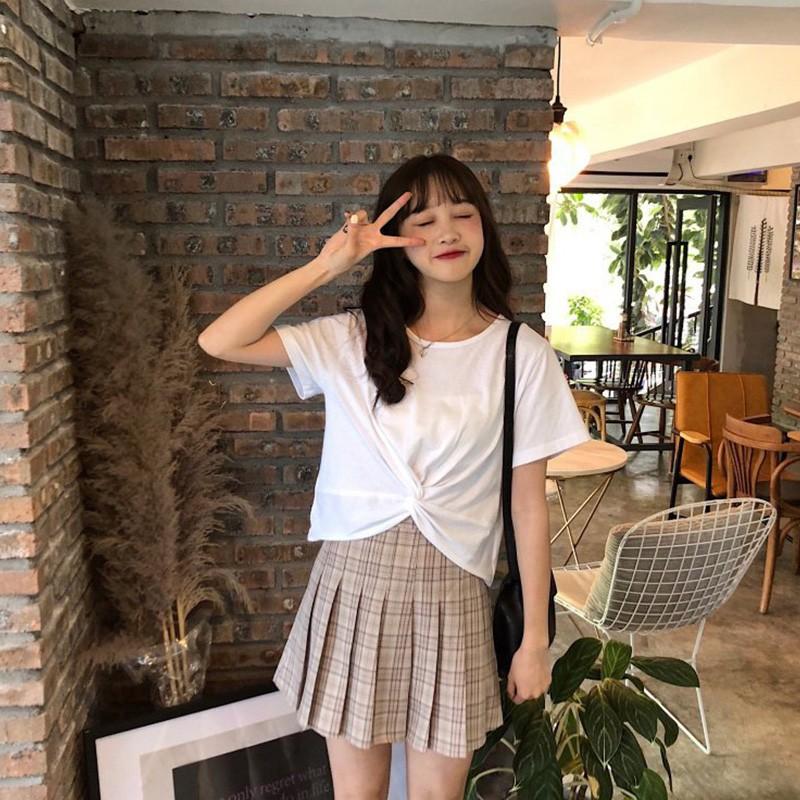 Áo thun nữ cổ tròn màu trơn