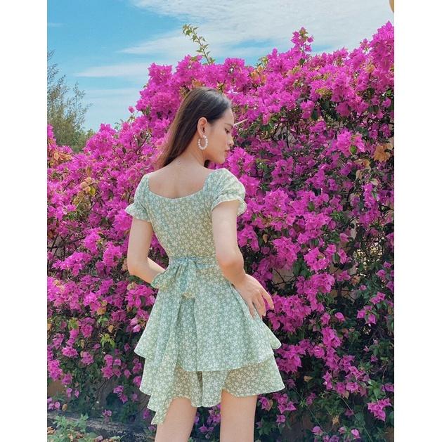 Jumsuit hoa hai tầng