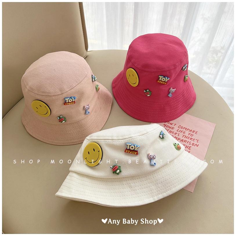 Mũ nón Bucket thời trang đính sticker mặt cười,Toy story cho bé trai và bé gái 8 màu siêu cute hột me