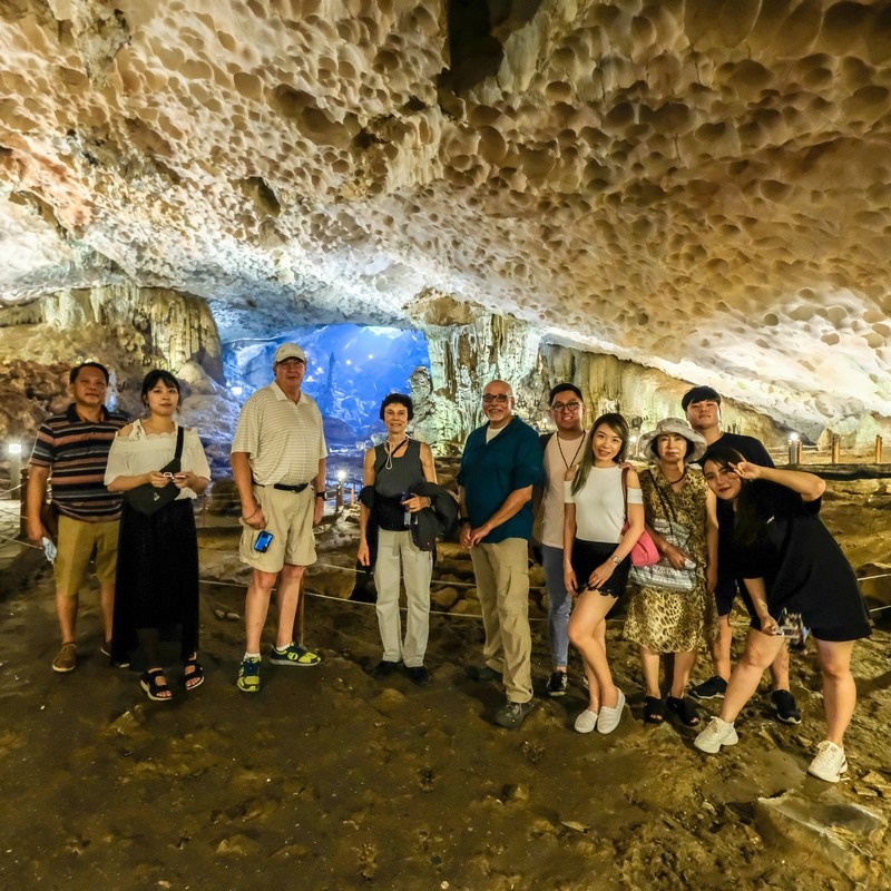 Hạ Long 01 Ngày, Tàu 5 Sao Wonder Bay Cruises, Xe Limousine Đưa Đón Từ Hà Nội, Đi Đường Cao Tốc