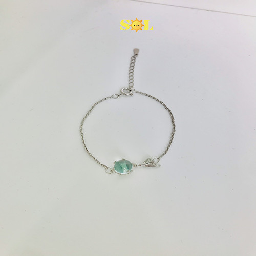 Vòng tay viên ngọc xanh biển cả huyền thoại xinh đẹp