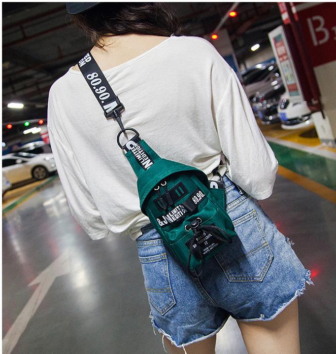 HOT TREND 2019 -TÚI MINI ĐEO CHÉO NỮ VẢI OXFORD MÀU XANH