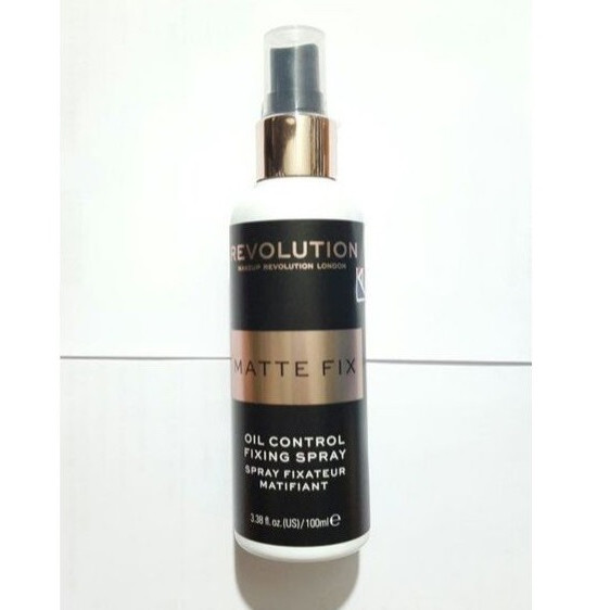 Xịt cố định lớp trang điểm Makeup Revolution Oil Control Fixing Spray - Kiềm dầu