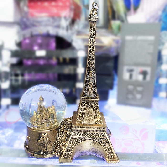 Quả cầu tuyết tháp Eiffel, Quả cầu pha lê tuyết có đèn led và tháp Eiffel - Màu vàng