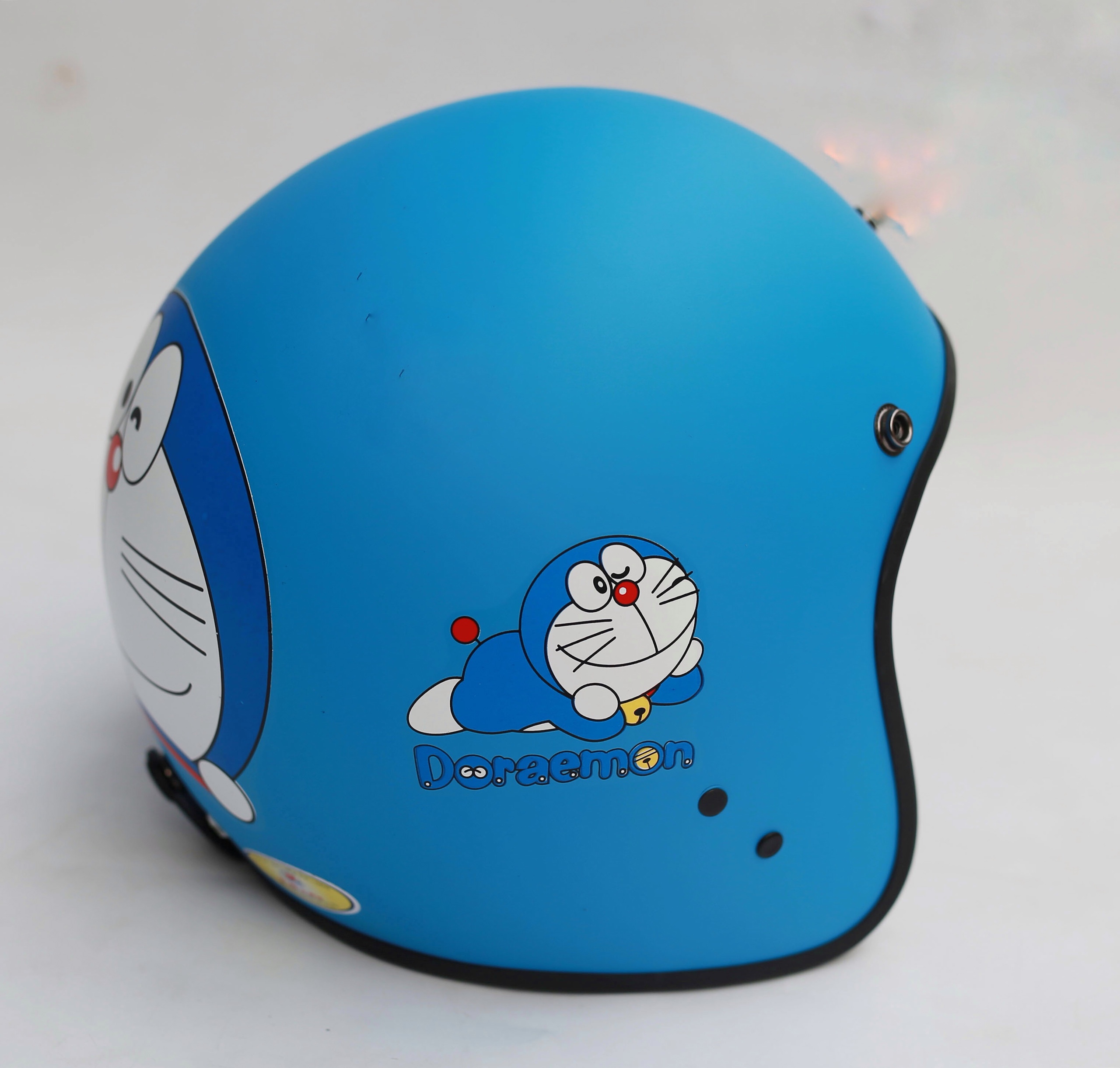 Mũ bảo hiểm 3/4 Doraemon