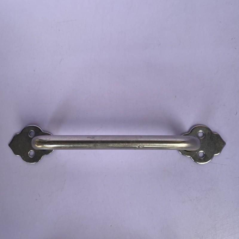 Tay nắm tủ inox