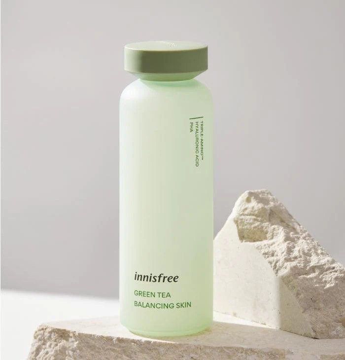 Nước Hoa Hồng Innisfree Green Tea Balancing Skin 200ml ( không xuất hóa đơn đỏ )