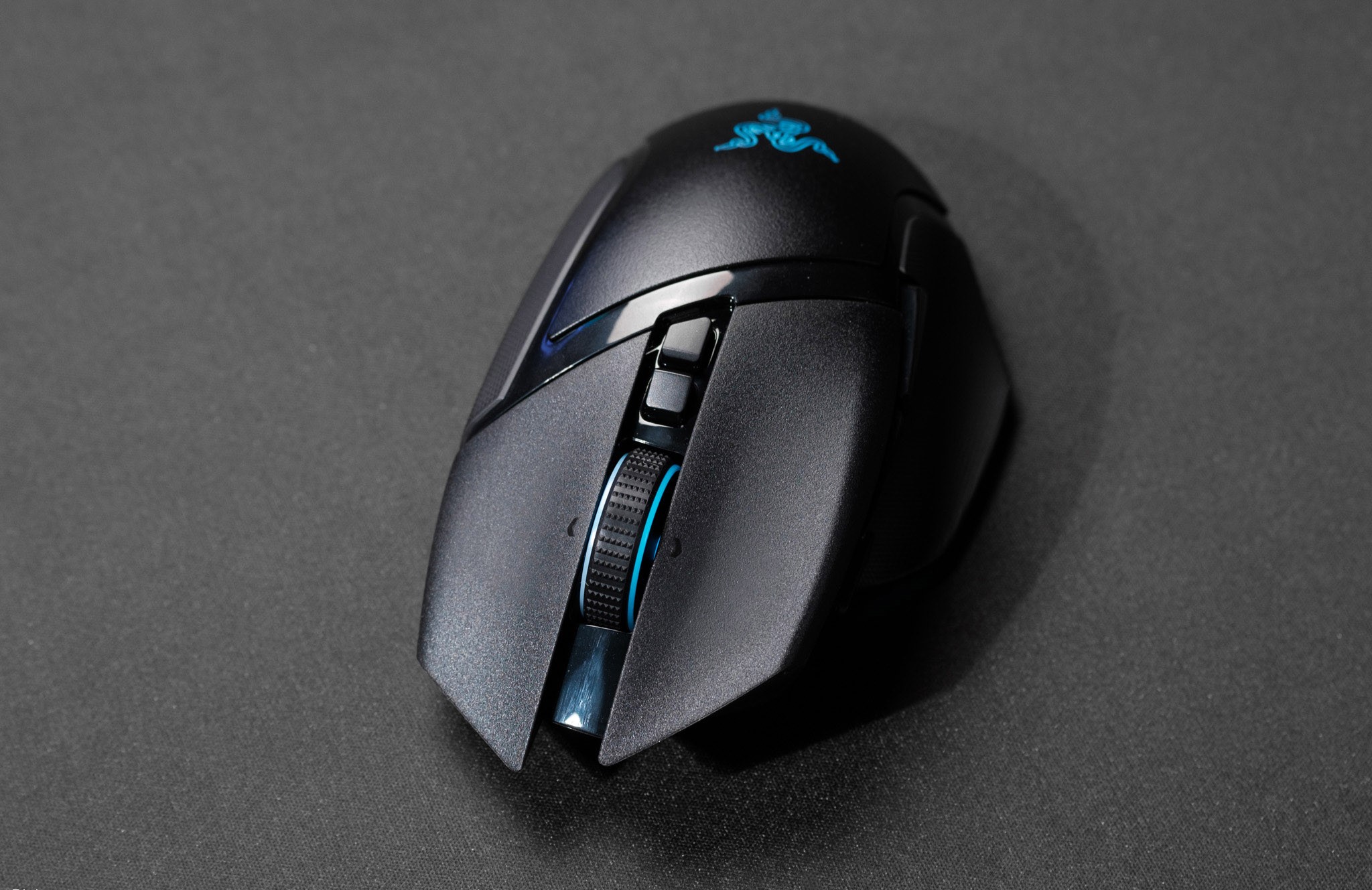 Chuột không dây Razer Basilisk V3 Pro-Ergonomic Wireless Gaming Mouse_Mới, hàng chính hãng