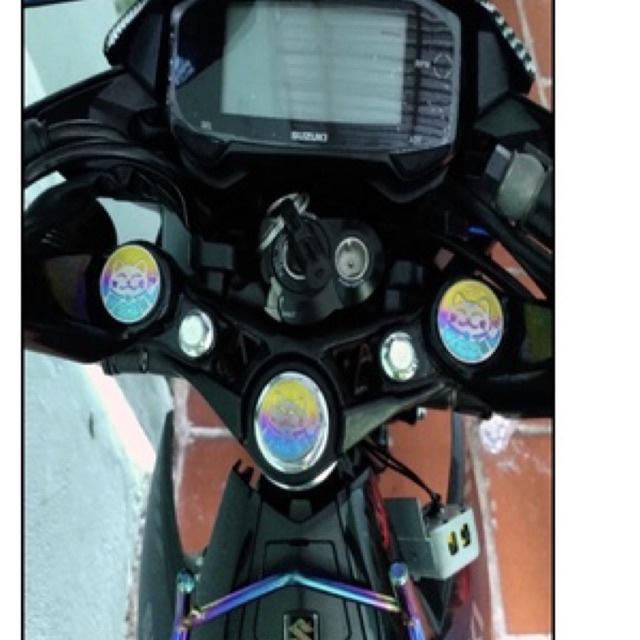 Logo mèo thần tài titan mang lại may mắn cho bạn.