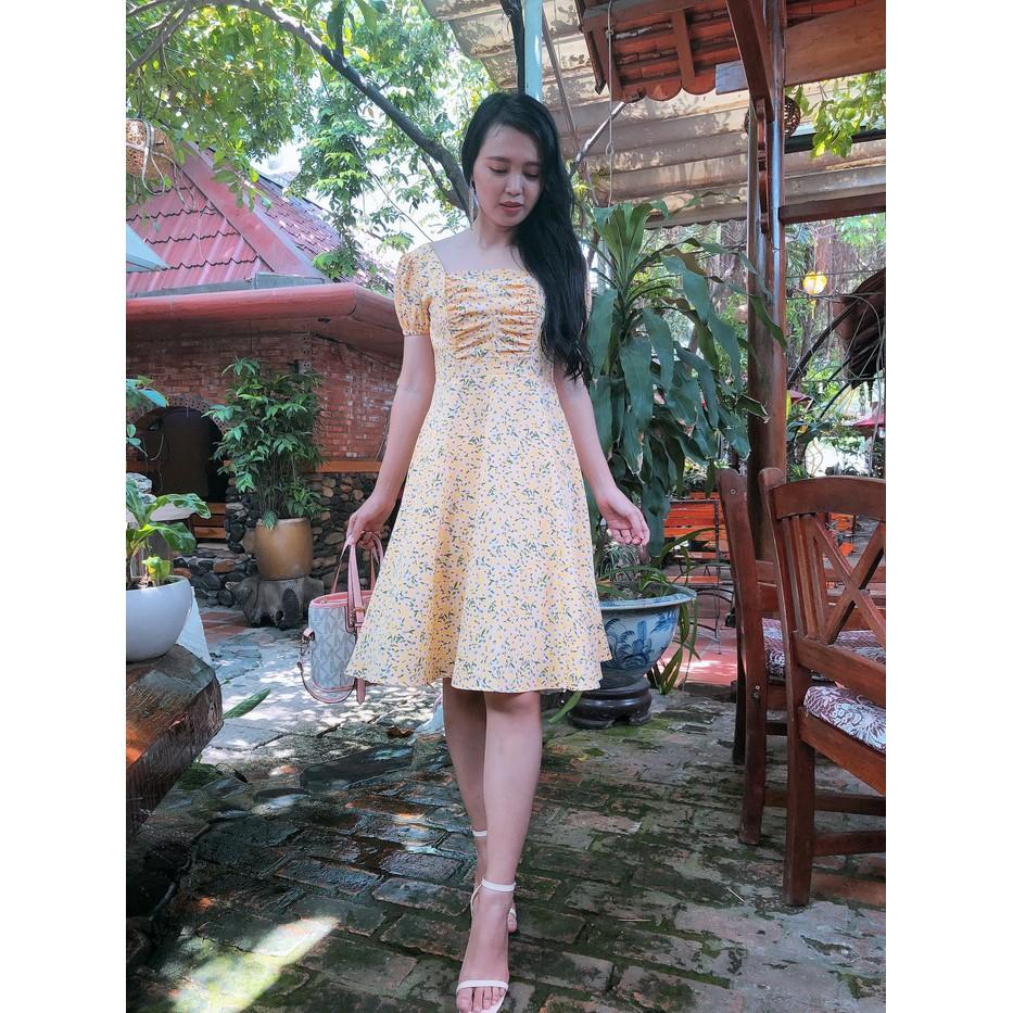 Đầm xòe nhún ngực họa tiết hoa