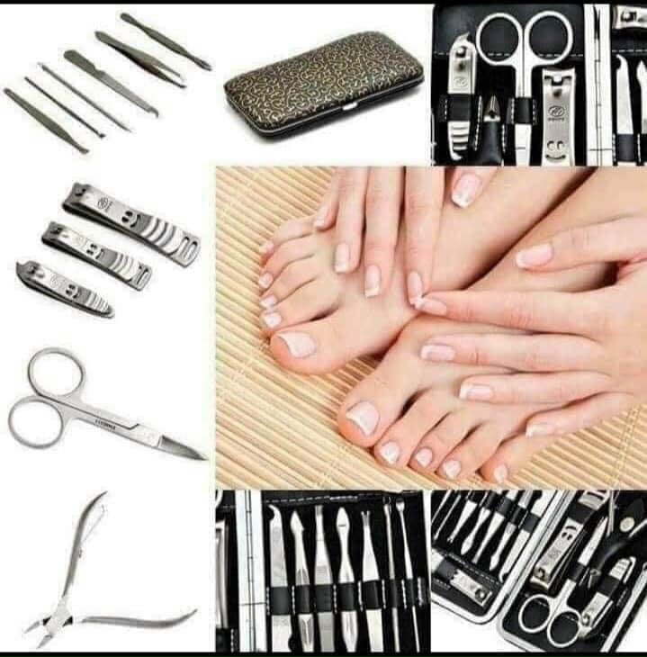 Bộ dụng cụ chăm sóc móng tay kìm kéo bấm móng 12 món