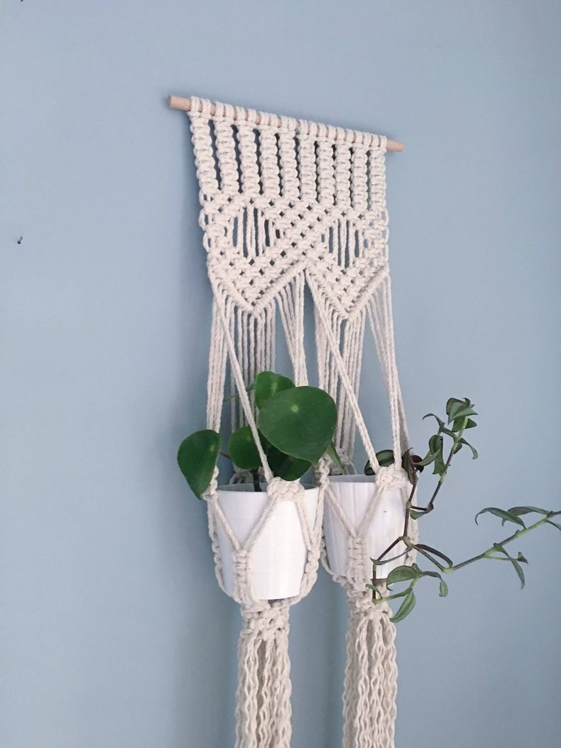 Giỏ Treo Hoa Cây Cảnh Trang Trí Treo Tường Macrame GH2D - Sản Phẩm Handmade Nghệ Thuật, Dùng Treo Tường Decor, Làm Quà Tặng, Trang Trí Phòng Khách, Phòng Ngủ