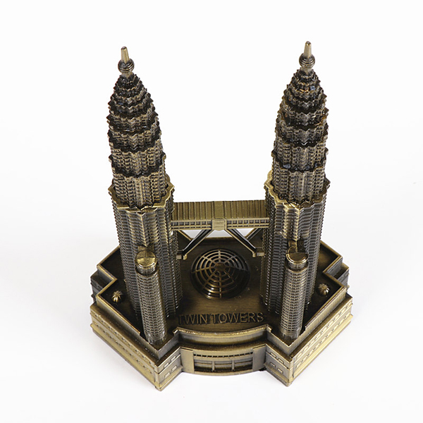Mô hình tháp đôi Petronas cao 18 cm V.2