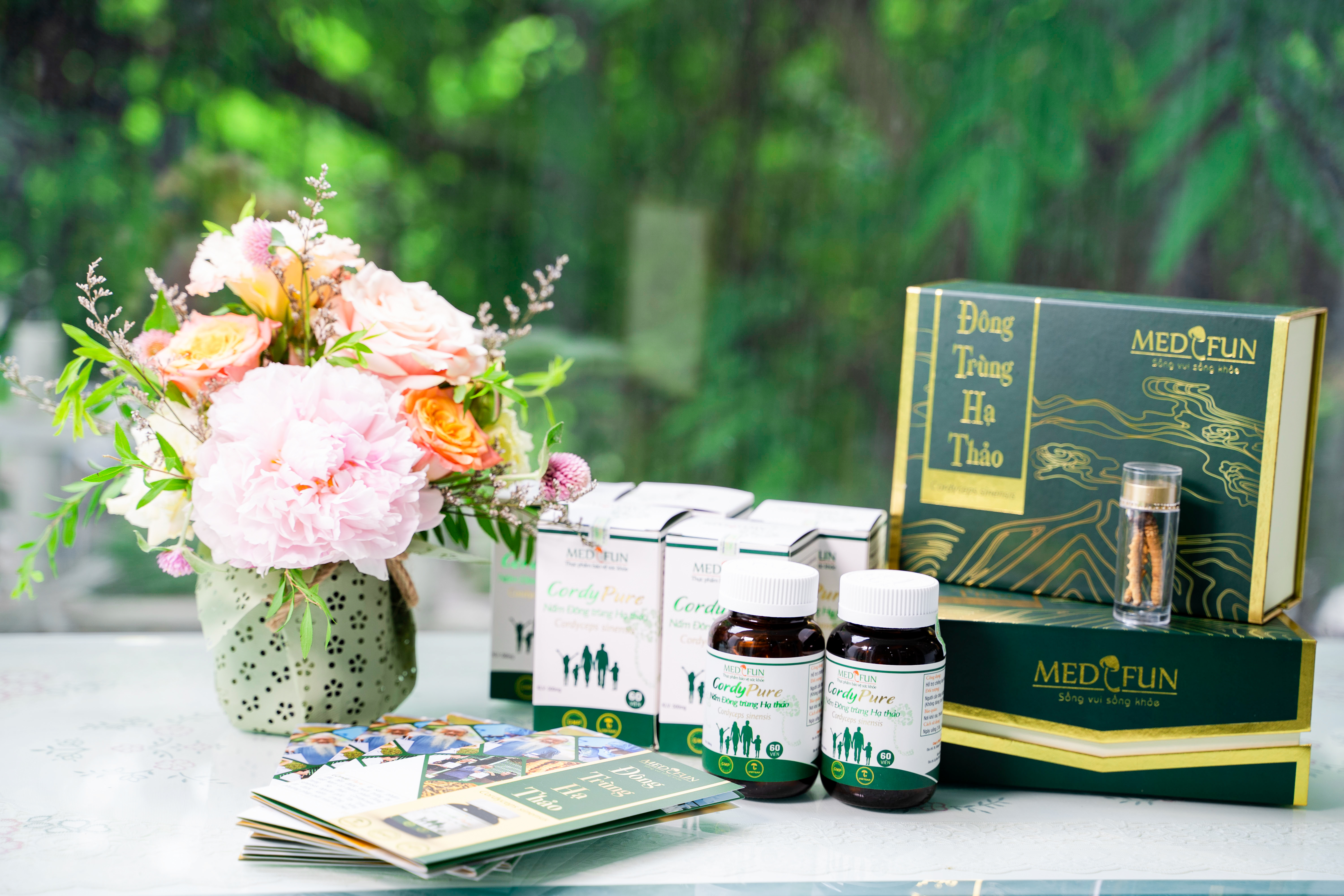 Viên nang Đông trùng Hạ thảo CordyPure  Tây Tạng - Medifun  hộp 60 viên - Tăng cường hệ miễn dịch - Hàng Chính Hãng - Sản phẩm cao cấp