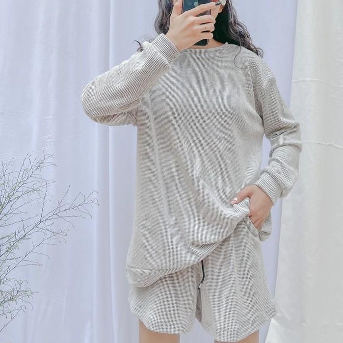 Set quần áo thu đông form rộng cho nữ phong cách
