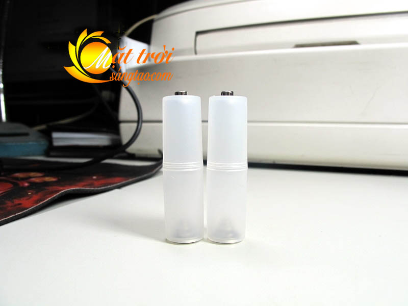 Bộ 2 Adapter chuyển đổi pin đũa AAA thành pin tiểu AA