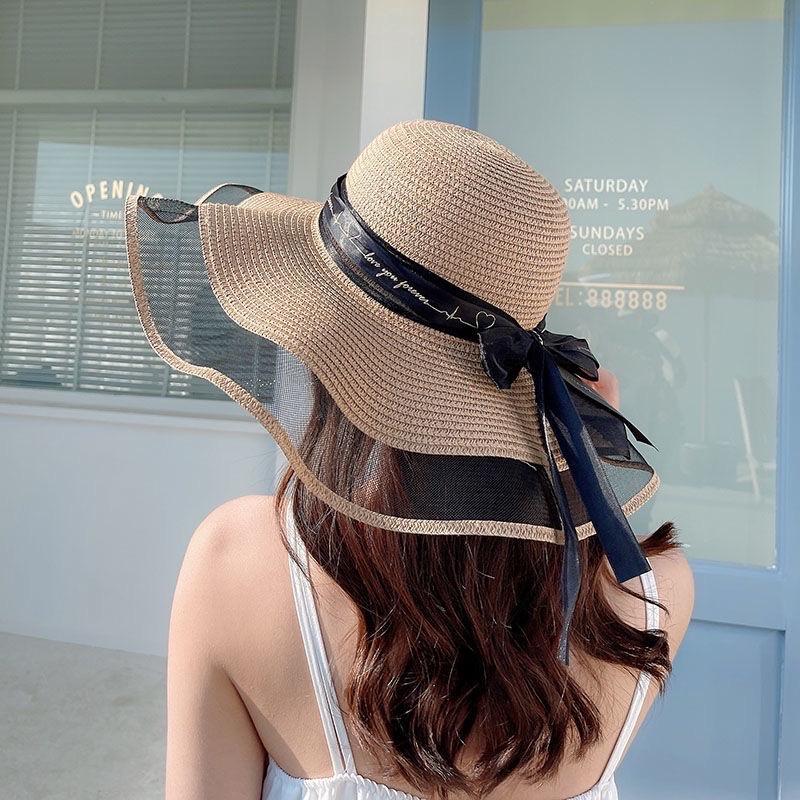 Mũ vành ,Nón vành trái tim đan cói phối lưới thời trang đi biển mùa hè cho chị em phụ nữ, rất duyên dáng và đáng yêu
