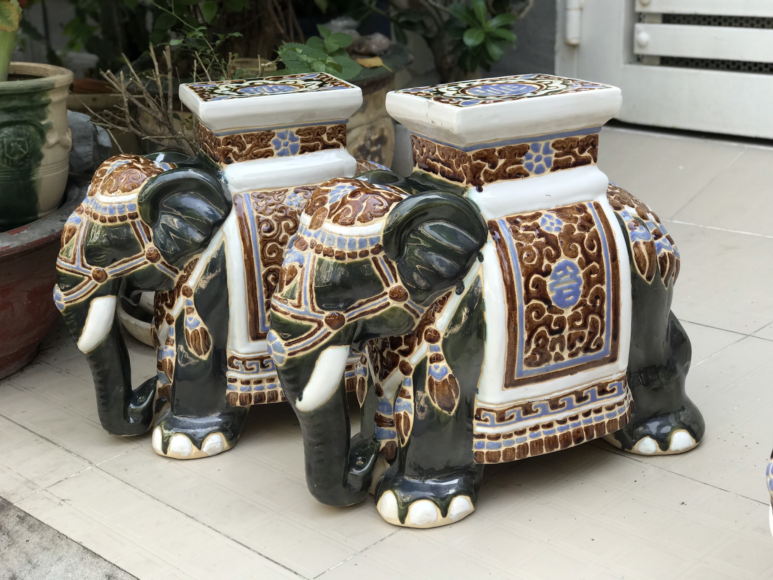 ĐÔN VOI GỐM SỨ 43CM VÒI CỤP GỐM SỨ NAM BỘ TRANG TRÍ DECOR PHONG THỦY SÂN VƯỜN VÀ TRONG NHÀ