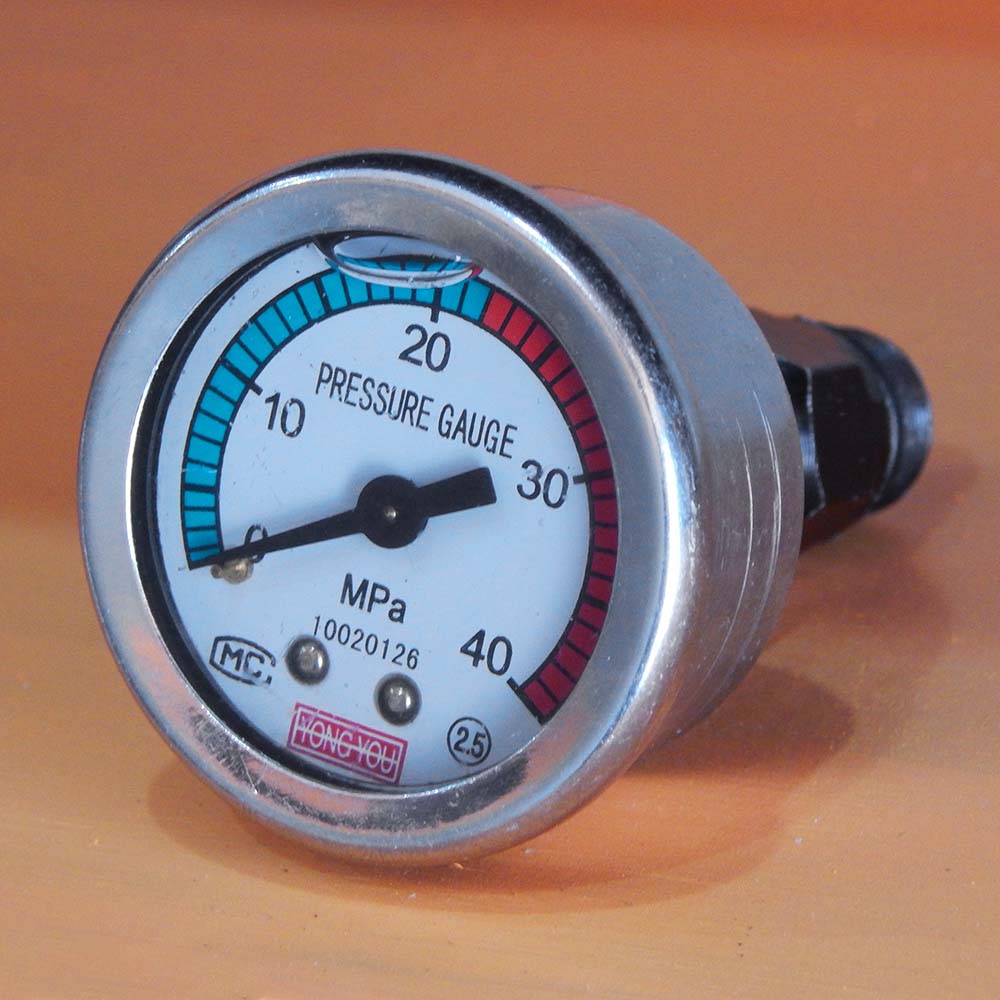 Đồng hồ đo áp lực nước dùng cho máy rửa xe gia đình