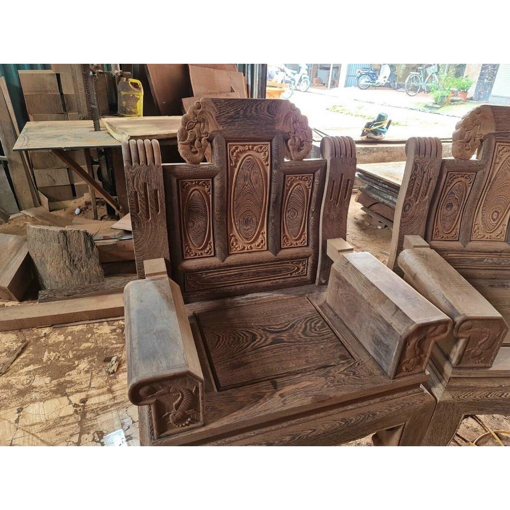 Bộ bàn ghế gỗ mun phòng khách sang trọng giá thật