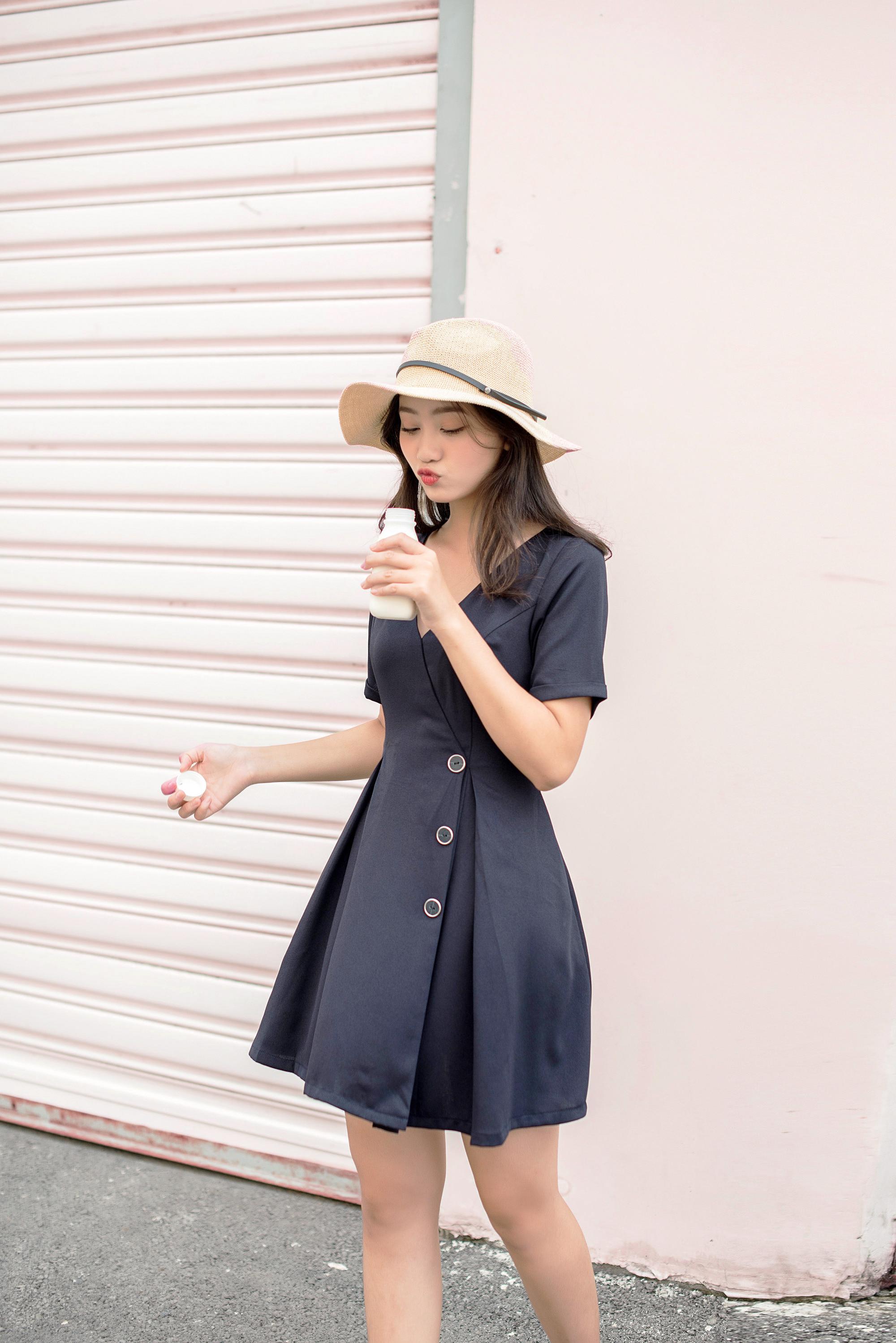 Đầm cổ đắp RD8