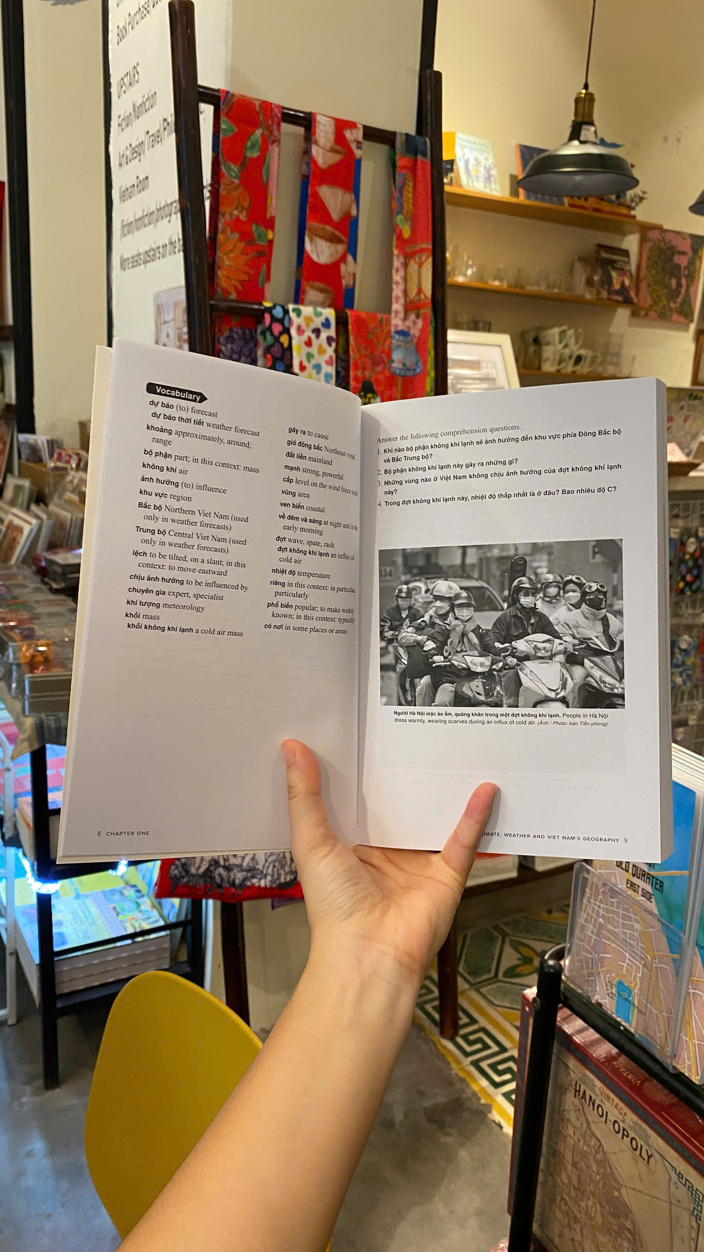 Sách - Vietnam Now!: Stories & Essays About Contemporary Vietnam (Bilingual) | Song Ngữ Việt - Anh