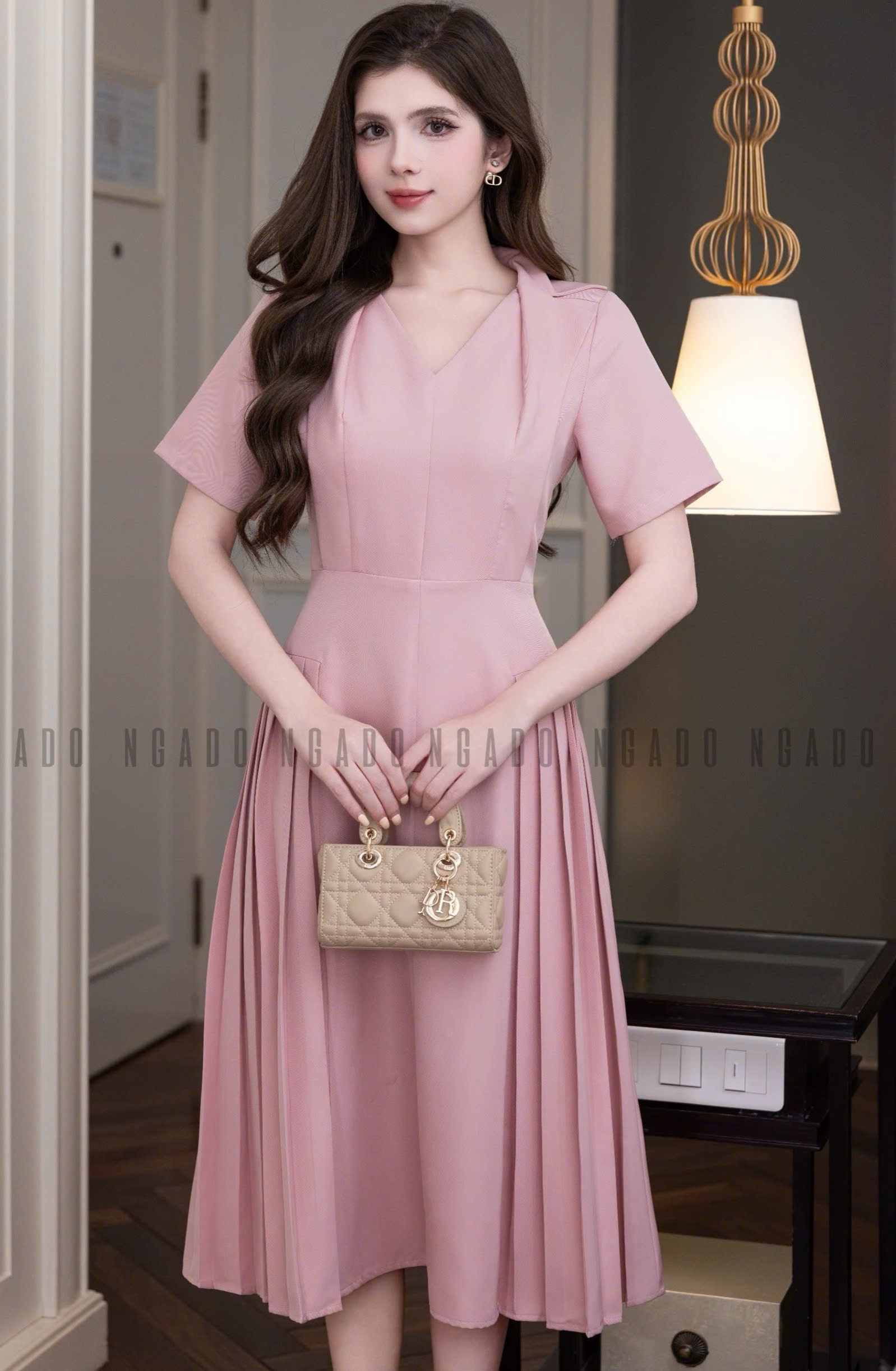 Đầm hồng xếp ly cổ vest NGADO , đầm nữ , đầm công sở , dự tiệc