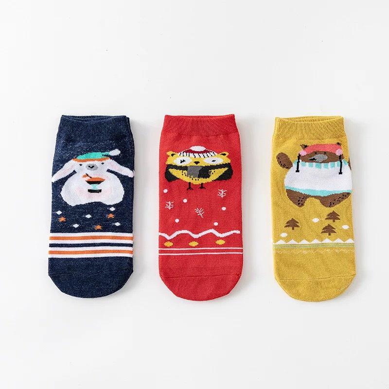 Vớ Ngắn Noel 4 Đôi Vớ Cotton Cổ Ngắn In Họa Tiết Noel Hoạt Hình Vui Nhộn Tất Nữ Phong Cách Nhật Hàn Giáng Sinh Ulzzang