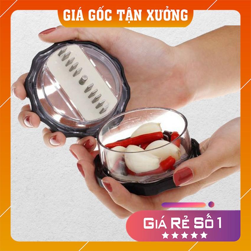 Dụng cụ xay tỏi ớt bằng tay với lưỡi cắt cứng cáp, dễ sử dụng, kiểu dáng nhỏ gọn phù hợp với mọi người