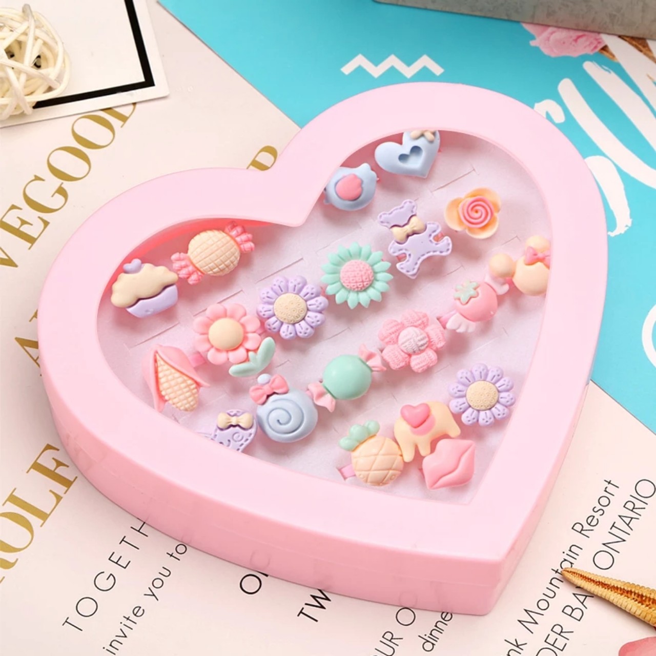 Hộp nhẫn xinh xắn nhiều màu sắc cho bé gái  - J001