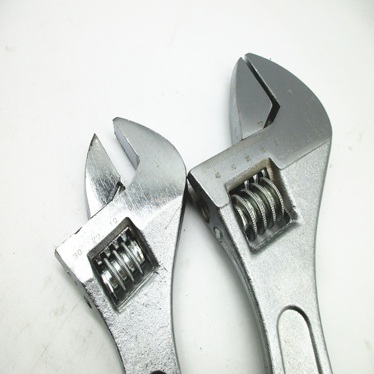 Mỏ Lết Thép Trắng 20cm