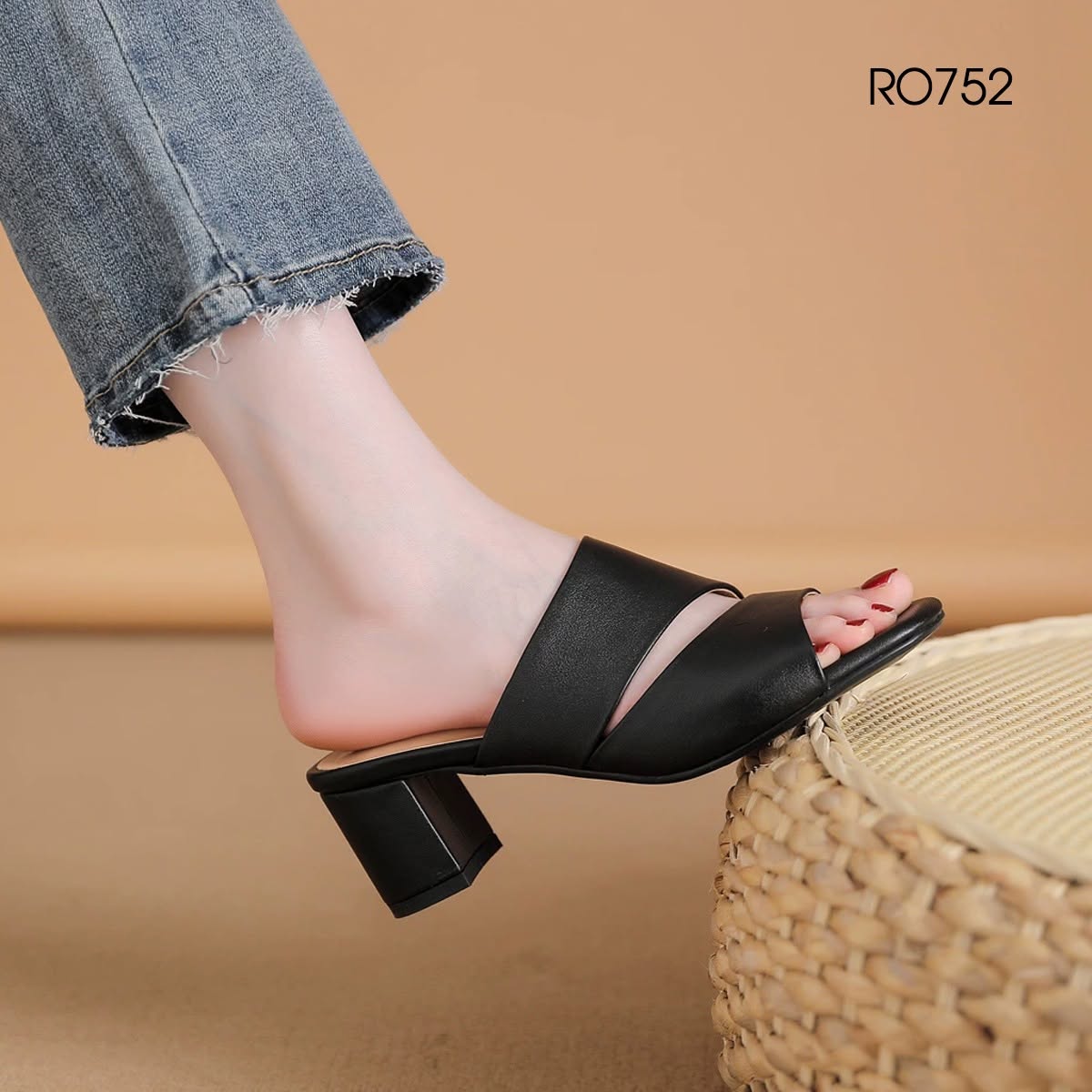 Dép cao gót nữ quai ngang ROSATA RO752 - 5p - Đen, Trắng -BKSTORE- HÀNG VIỆT NAM