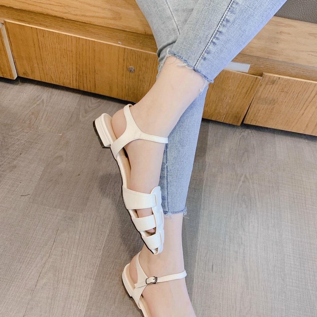 Dép Sandal Chiến binh đẹp và lạ, đơn giản nhưng năng động