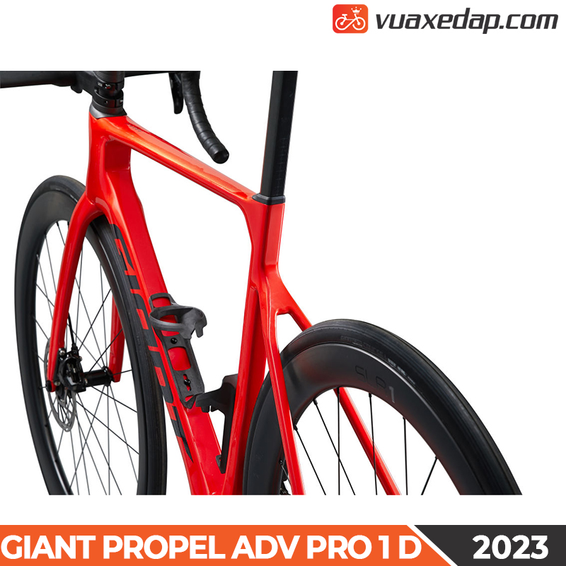 Xe đạp đua GIANT PROPEL ADV PRO 1 D (2023)