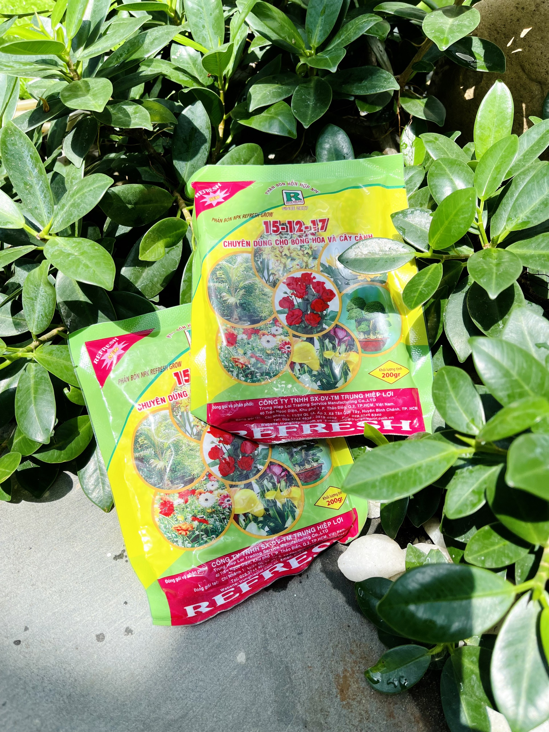 Phân NPK Refresh grow 15-12-17 gói 200gr